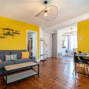 Appartement L'indus T2--hyper Centre--tout Confort--clim--wifi, Lourdes