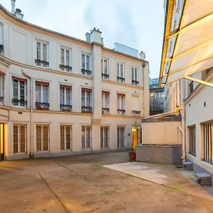 Appartement Comfortable Flat In The Middle Of